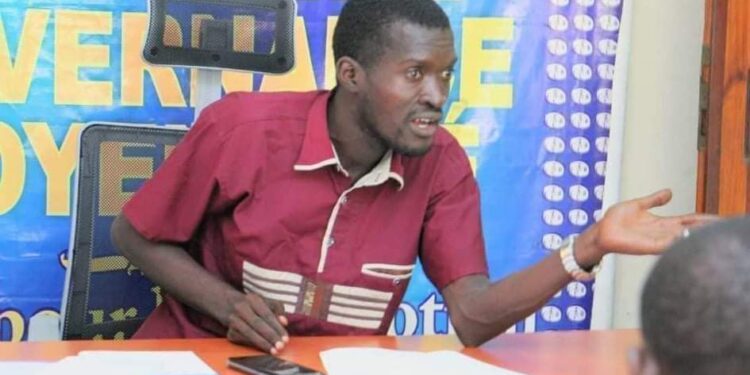 Sékou Koundouno ”Quand les larbins se prennent pour des modèles” A qui?