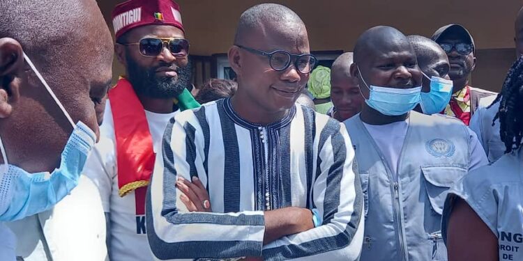 Guinée/transition:Dansa Kourouma et hommes sur le terrain