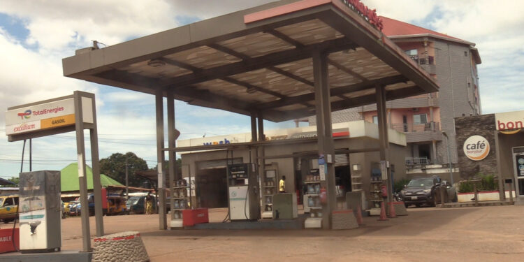 Pénurie de carburant : les négociations avec les chauffeurs de camions citernes est bloquées !
